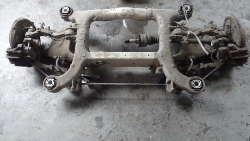 Перехресна панель підвіски bmw f10