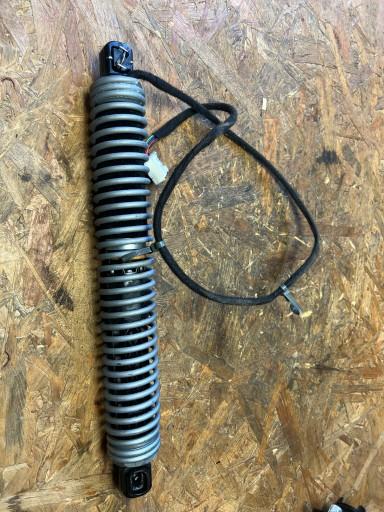 BMW F10 електричний привід закрилка правий 7207010