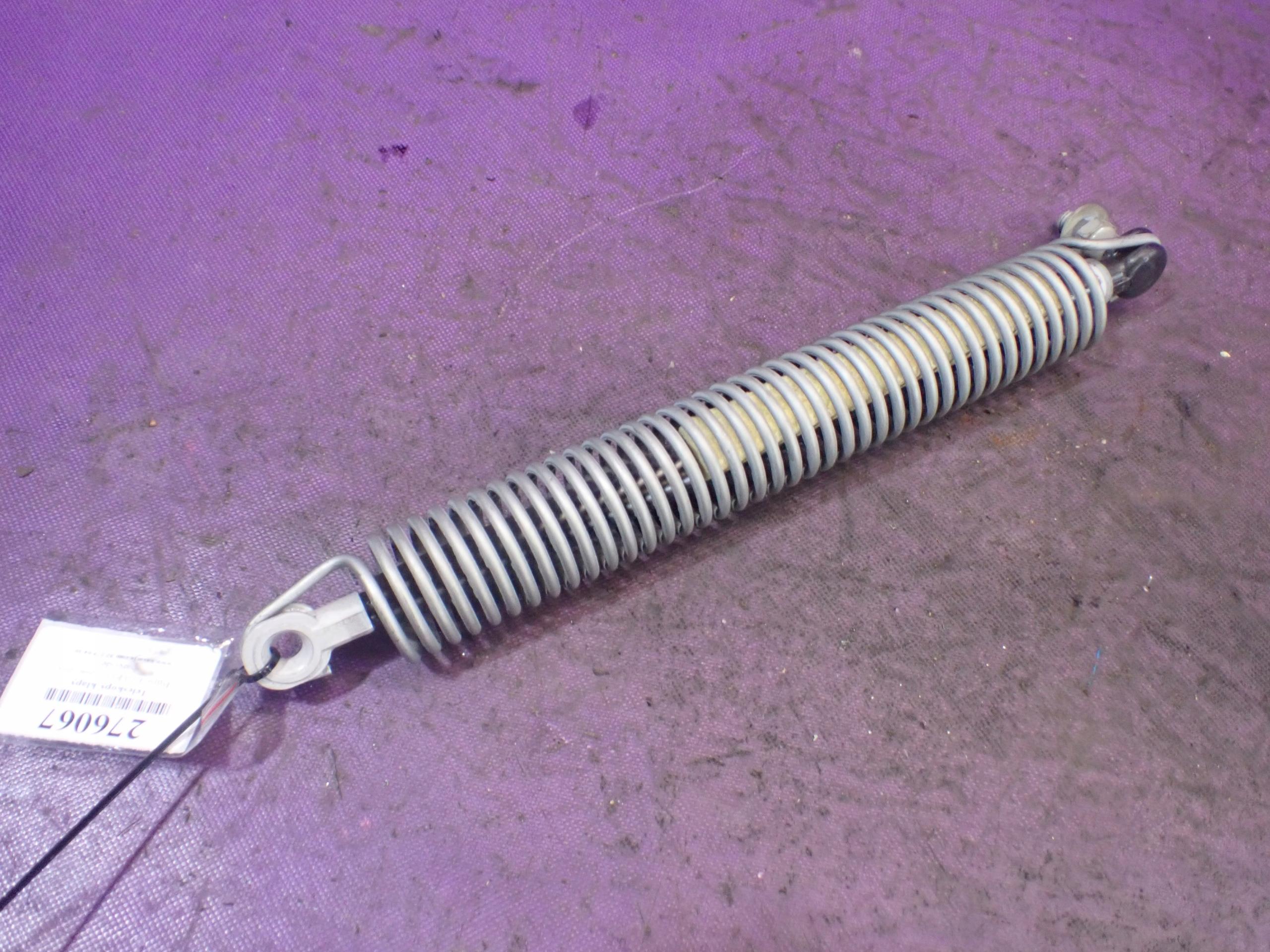 BMW F10 телескопічний привід пружина заслінки права