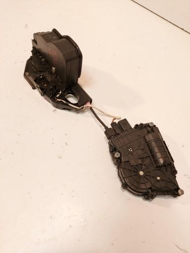 7154516-1 - BMW F10 замок двері тяга права задня Soft Close