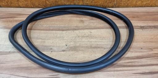 7182270 - BMW F11 ущільнення дверей ПД ПД