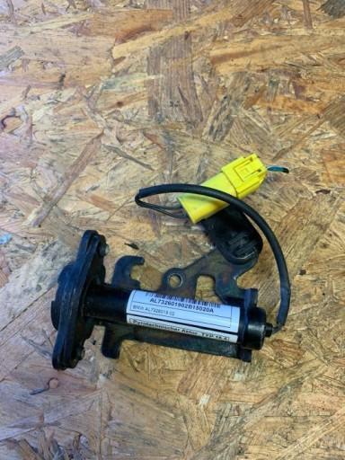 GREGTHR54654654 - BMW F15 піротехнічний картридж капота лівий 7326019