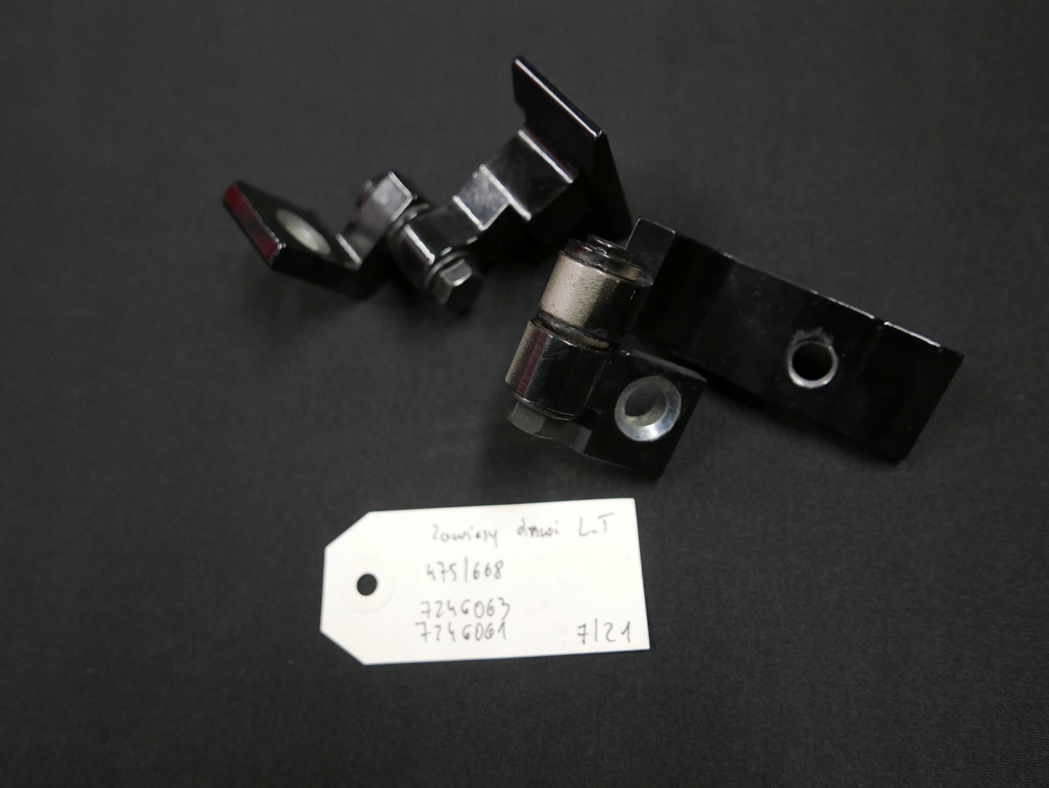 7246061 7246063 - BMW F20 F30 F48 петлі двері лівий задній чорний