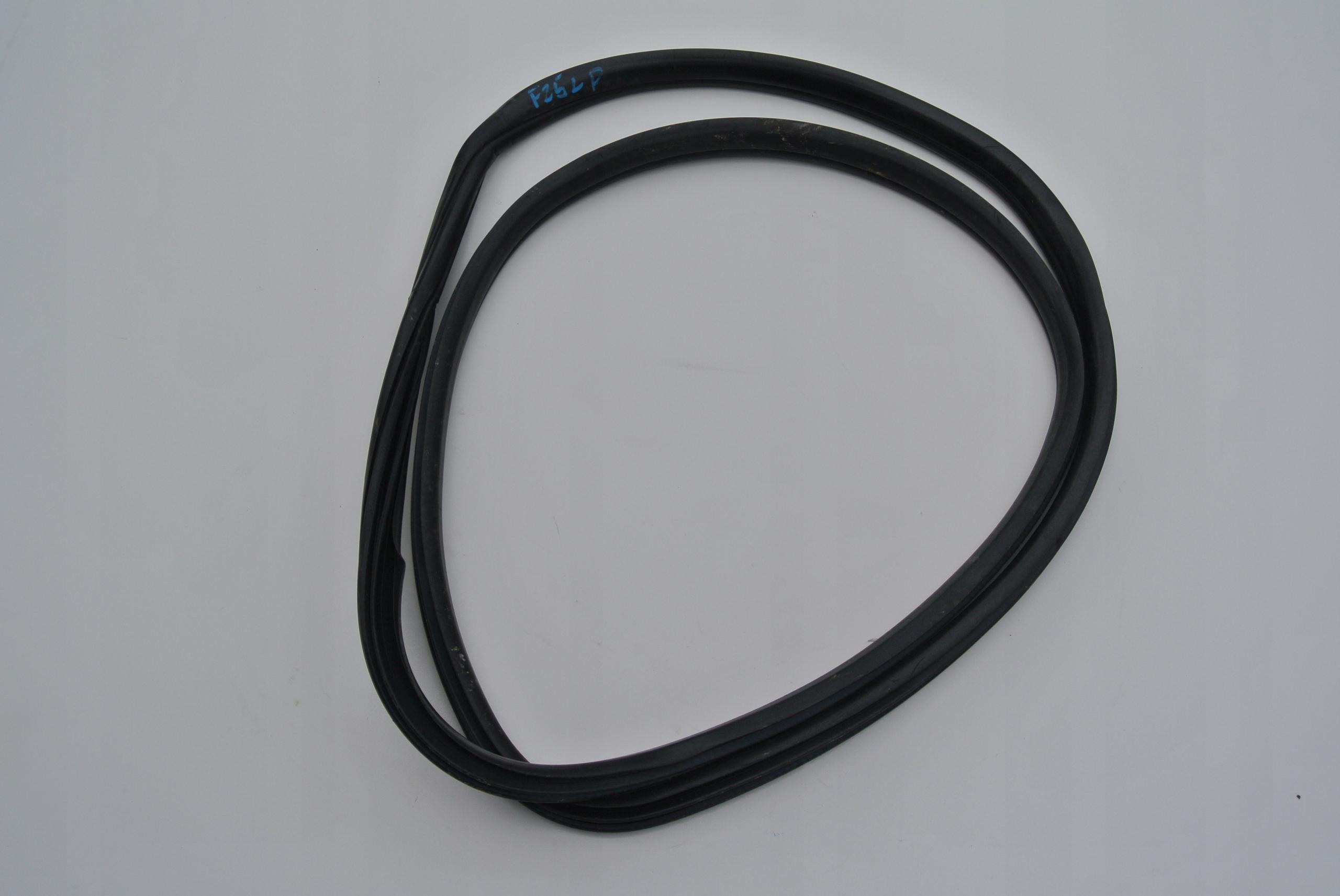 BMW F25 X3 прокладка передня ліва