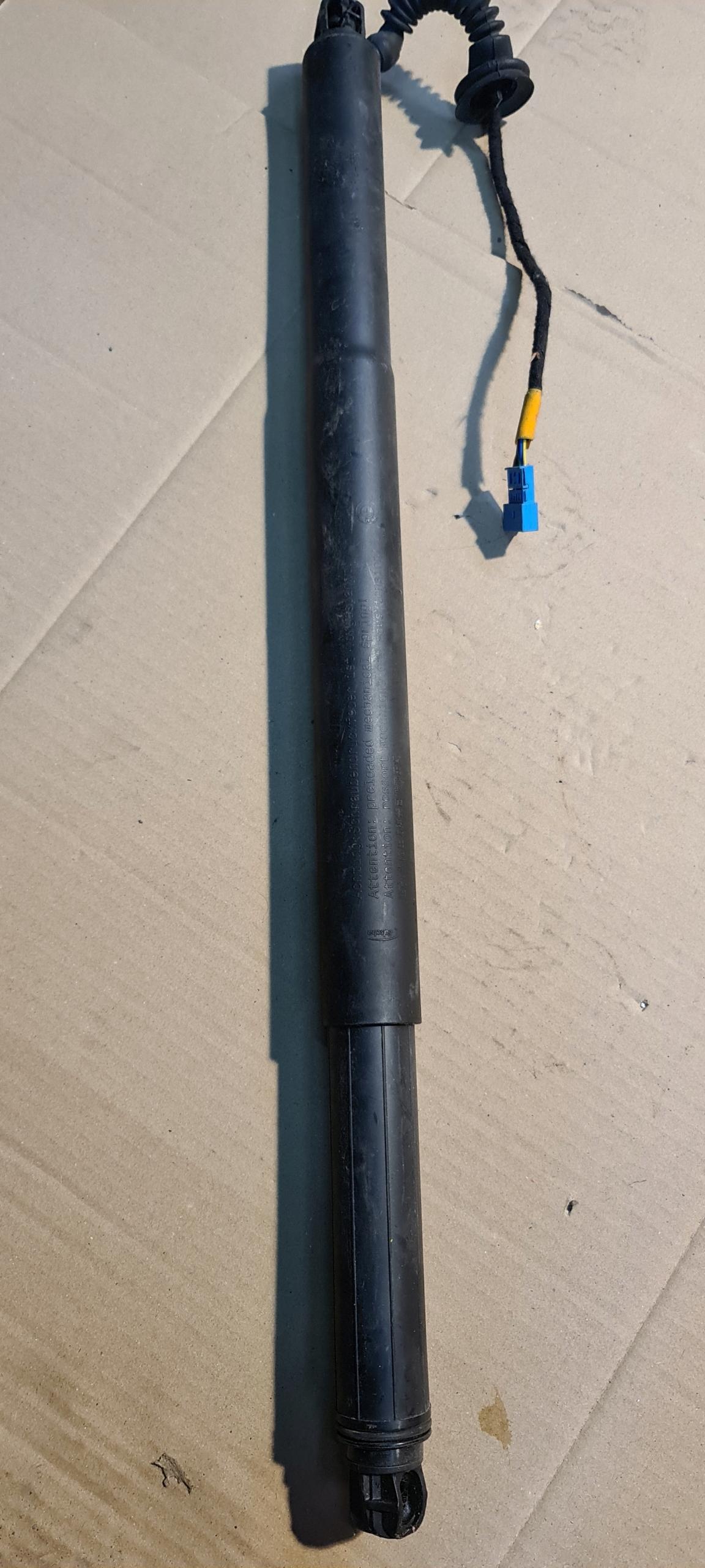 BMW f26 привід електричної заслінки П 7339432