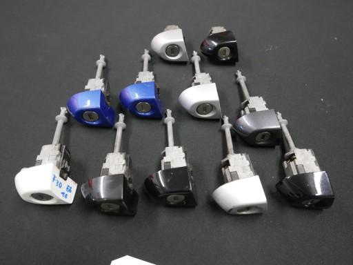 BMW F30 F31 F32 F33 F34 F36 вставка замка справа Великобритания