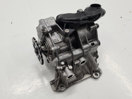 BMW F30 F31 масляний насос 2.0 D 8513756