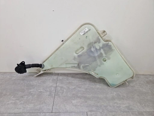 7241679 7217792 7302589 - BMW F30 F32 F36 БАЧОК ОМЫВАЮЩЕЙ ЖИДКОСТИ КСЕНОНОВЫЙ 7241679