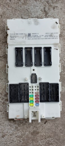 BMW F30 модуль БУ FEM 9288305