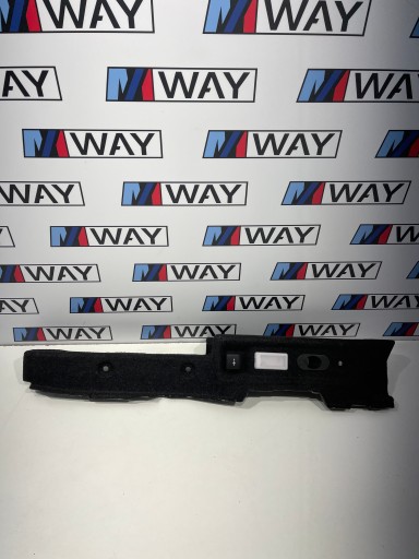 BMW F33 F83 накладка багажника задня права 7289128