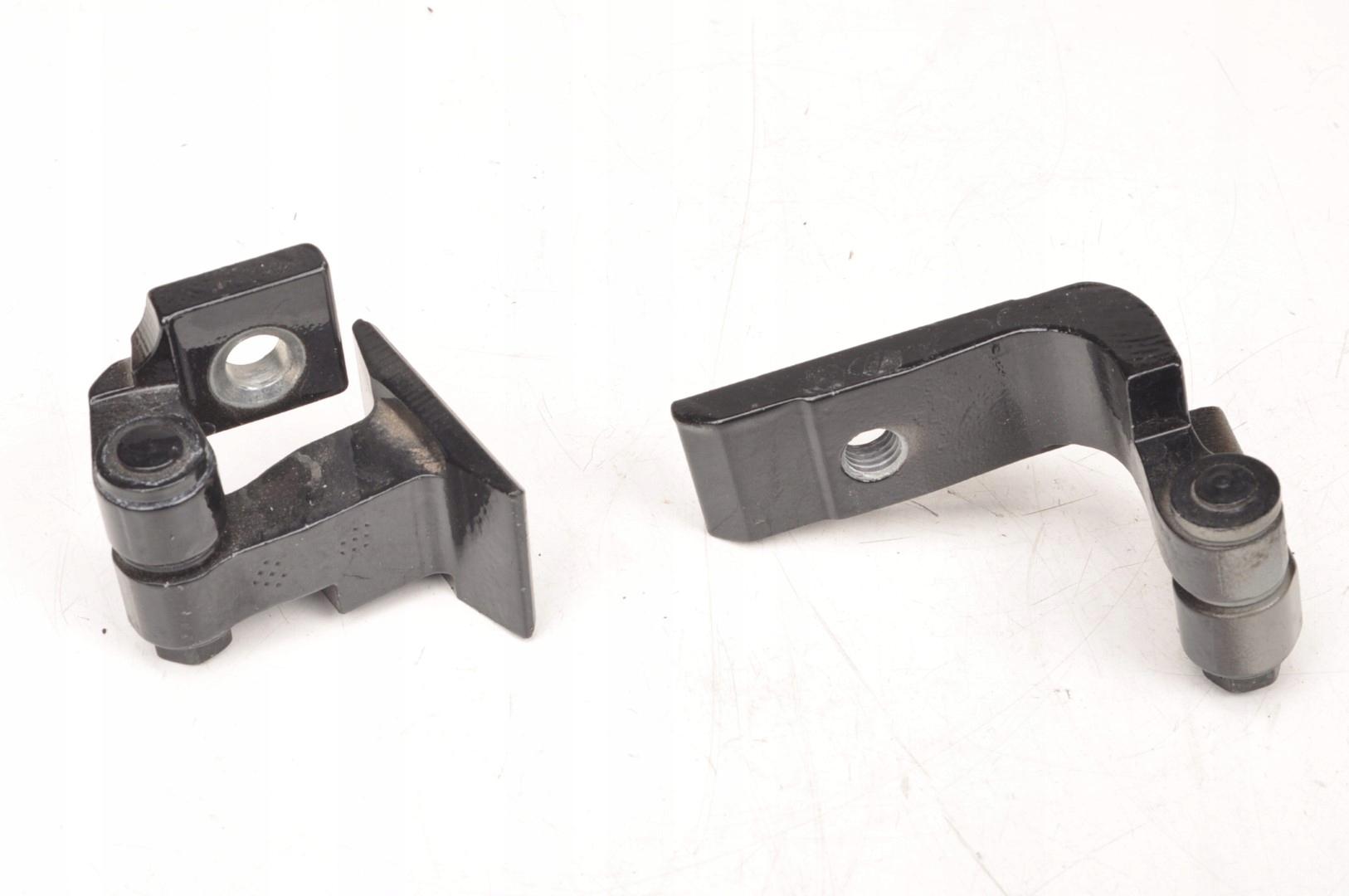 BMW F44 GRAN COUPE Дверні петлі права задня 21R