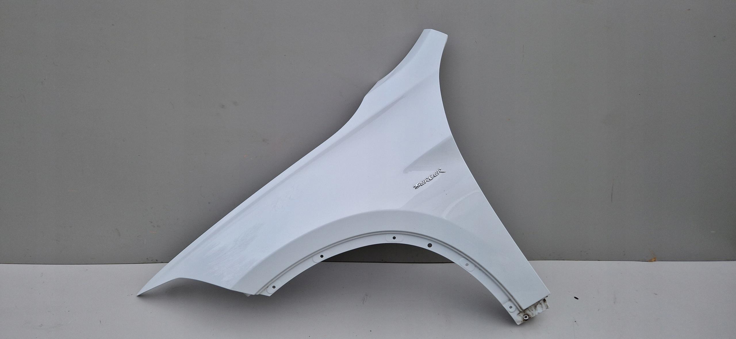 BMW F48 X1 Крило переднє ліве