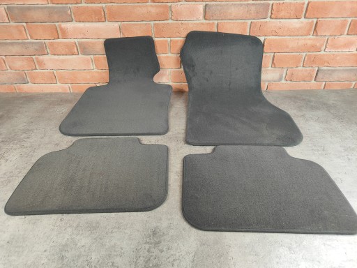 BMW F48 X1 ВЕЛЮРОВІ КИЛИМКИ ОРИГІНАЛ ЄВРОПА НАБІР НАЙЦЕ