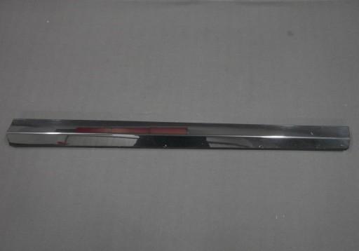 BMW F48 X1 молдинг двері ПП ПД 8060272