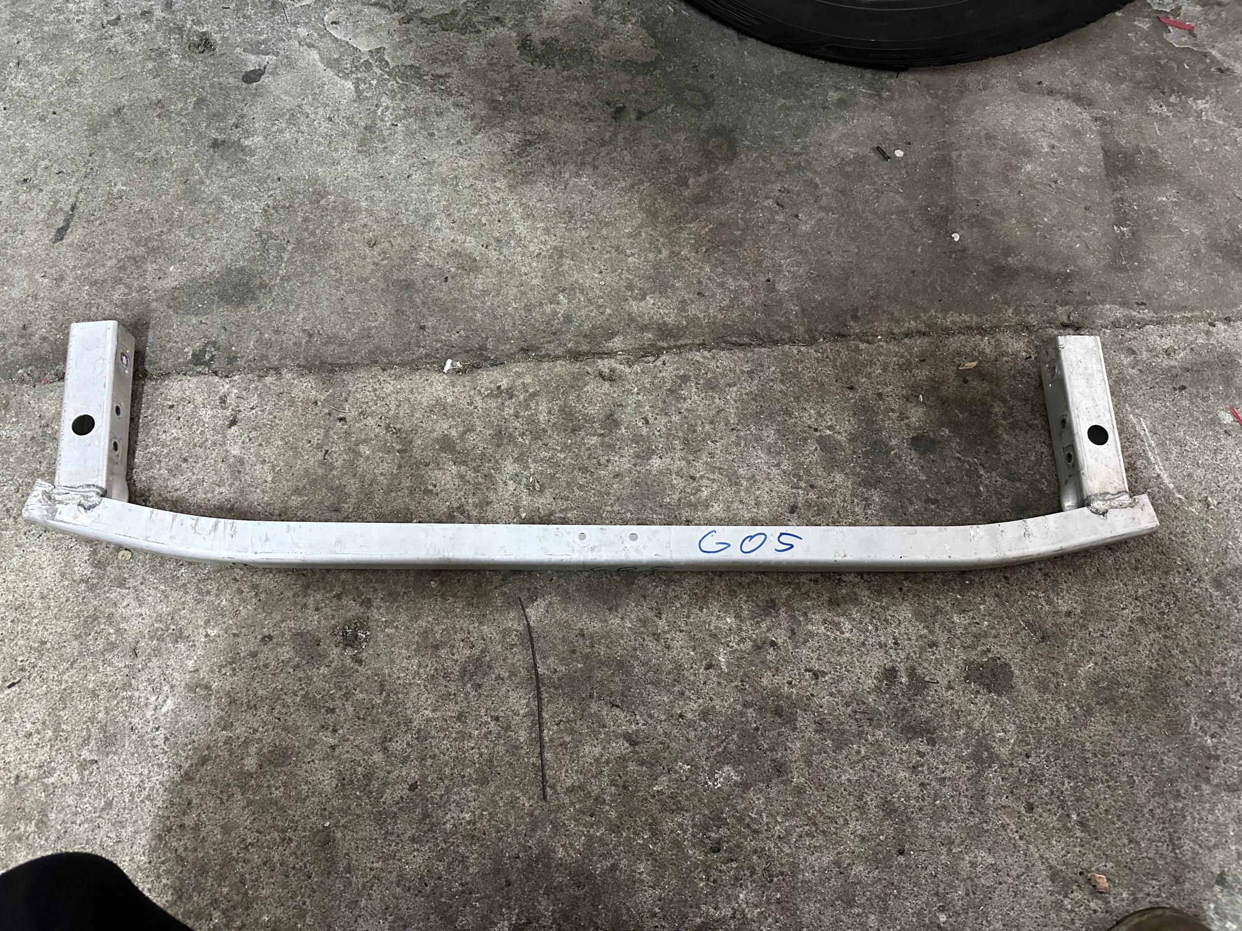 7421600 - BMW G05 G06 G07 X5 X6 X7 посилення Нижня балка