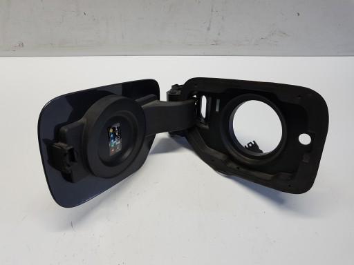 BMW G20 330e крышка загрузочного наполнителя 142904-10