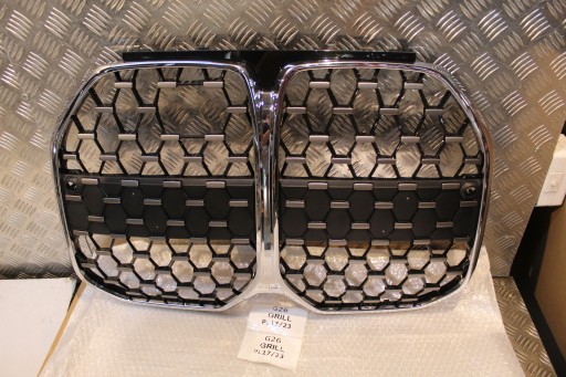 BMW G26 Решітка радіатора 8738570