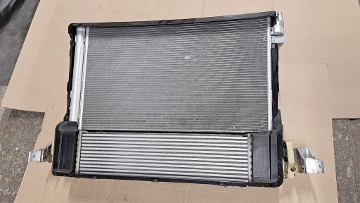 8474824 - BMW G30 G31 LCI Radiators Diesel Set Fan