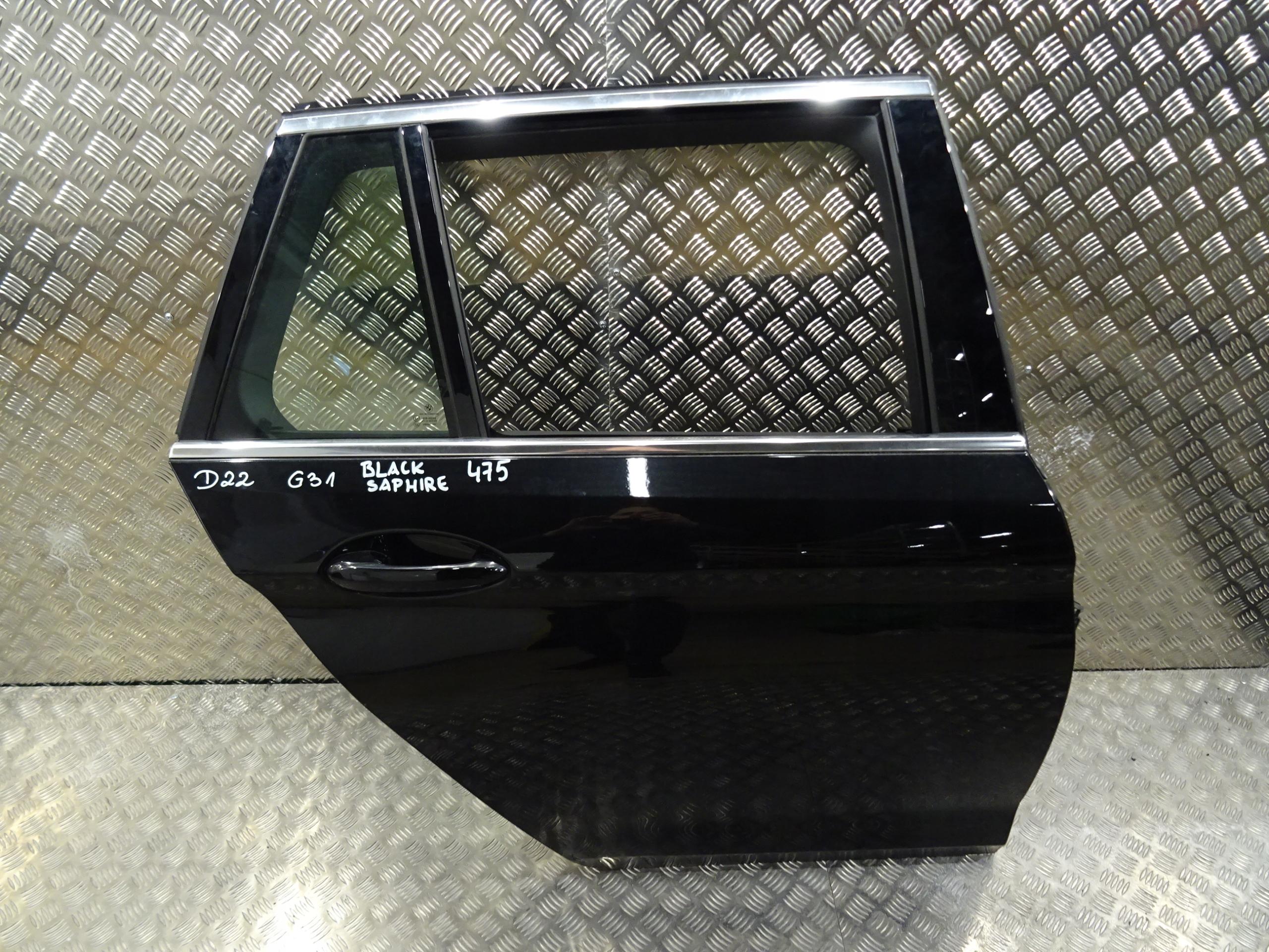 BMW G31 LIFT задні праві двері задні 475