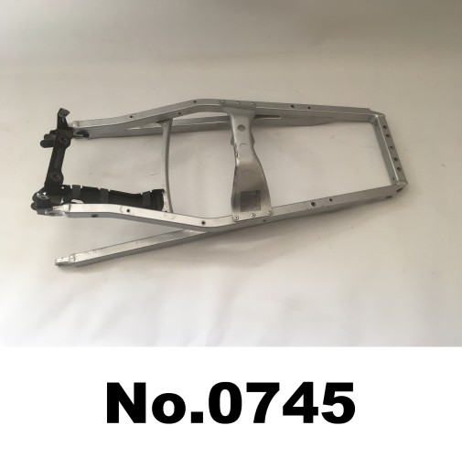 0745 - BMW K 1200 S K1200S ' 04 - '08 K40 рама задня