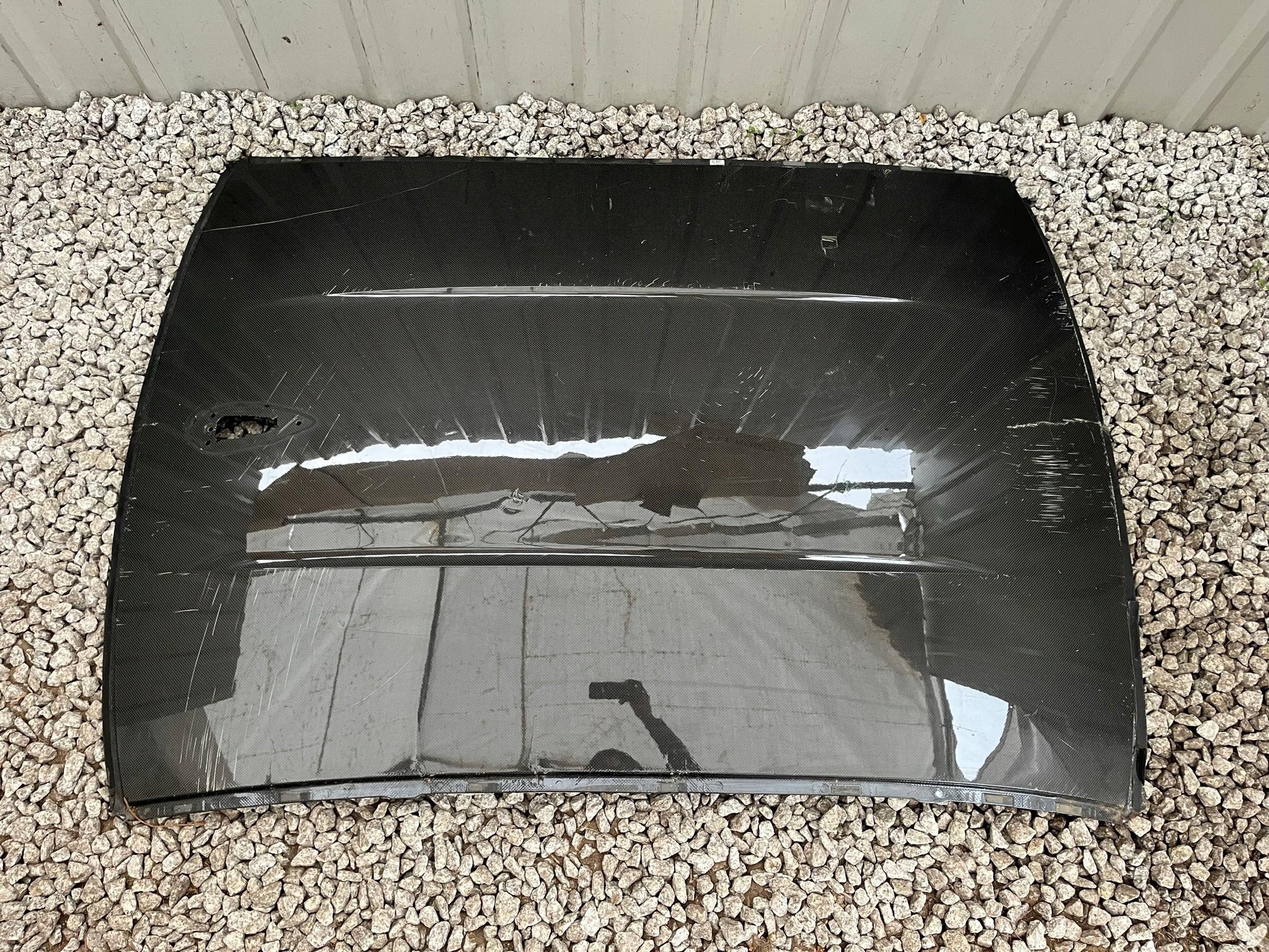 BMW M4 обшивка крыши CARBON Carbon