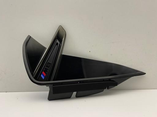 8077669 - BMW M8 F92 воздухозаборник крыло эмблема левая