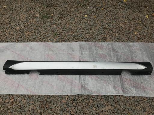 BMW X1 E84 правая педаль порога порог X LINE 2010-