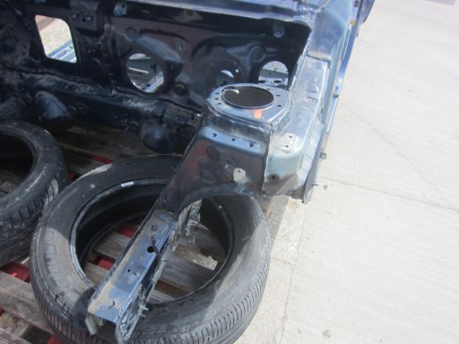 BMW X1 F48 ЧЕТВЕРТЬ ПЕРЕДНЯ ЛІВА C10 MEDITERRAN POST 7427781