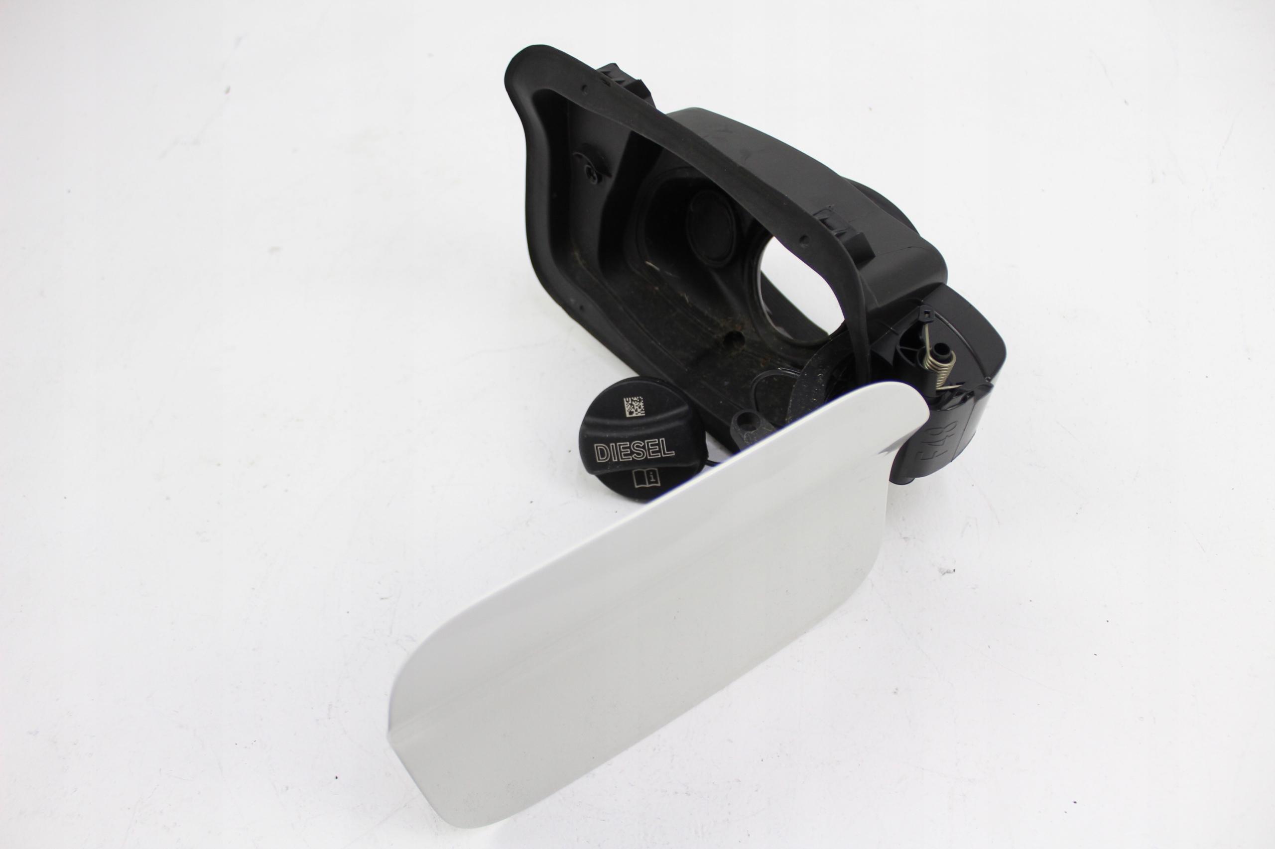 BMW X1 F48 крышка топливного бака A300 7359171