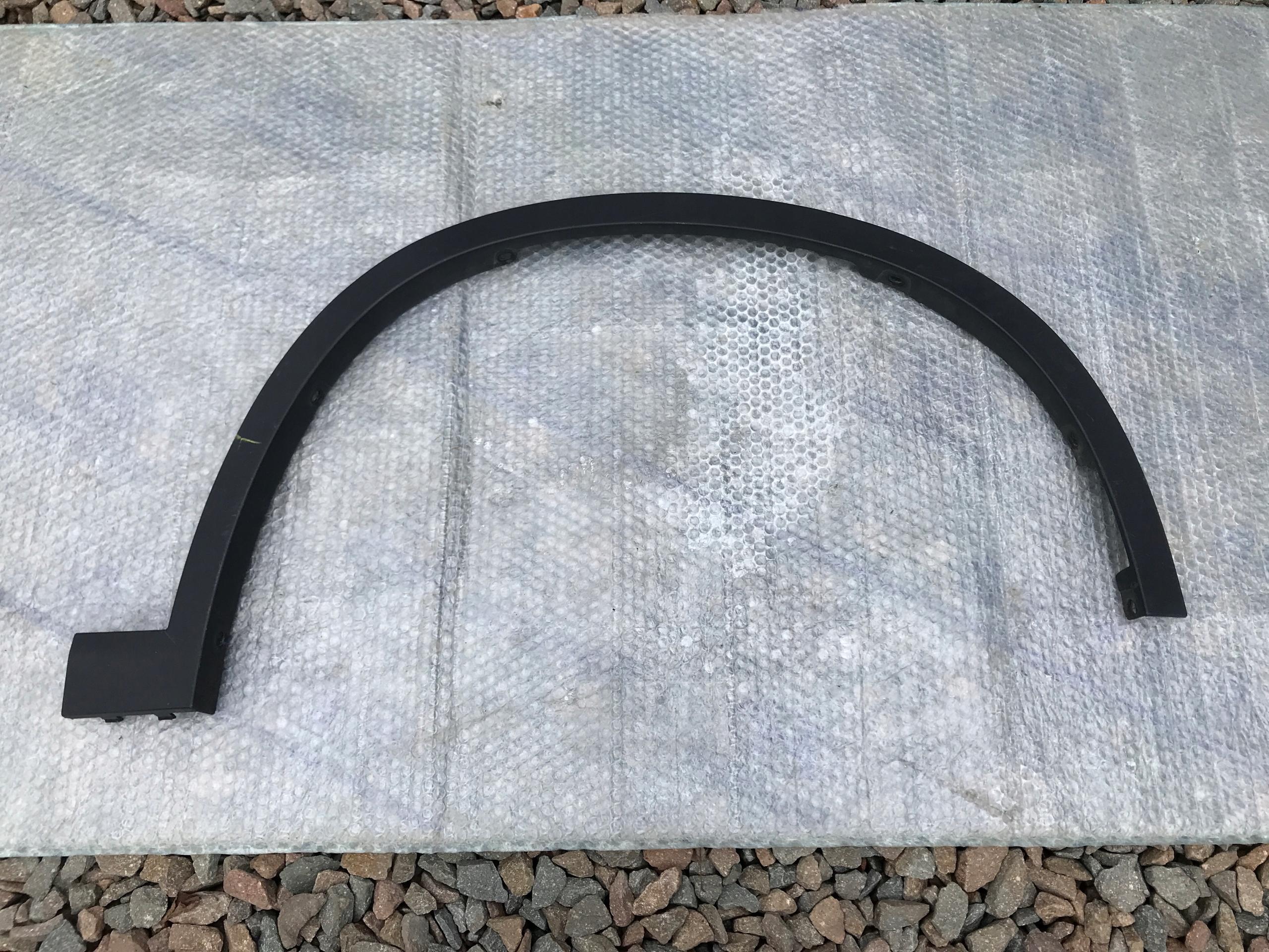 BMW X1 F48 правое крыло переднее 15-