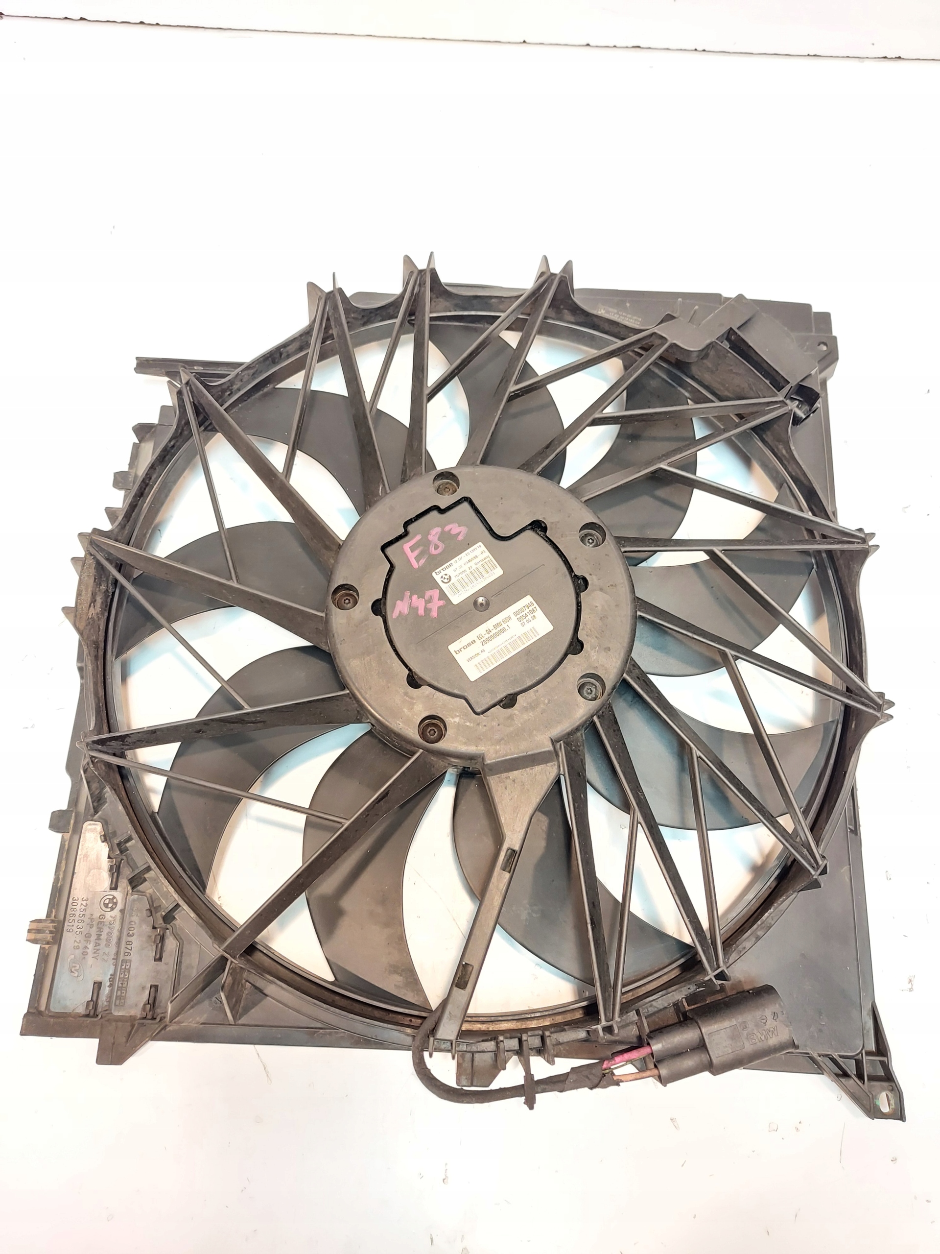 BMW X3 E83 LIFT N47 вентилятор радіатора 6946638