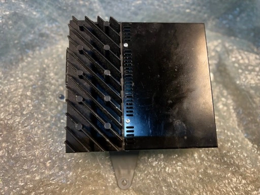 BMW X3 E83 HiFi стерео усилитель 9143150