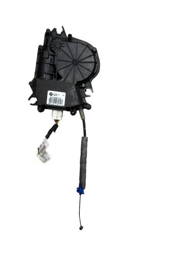 BMW X3 F25 тяга багажника 7249578