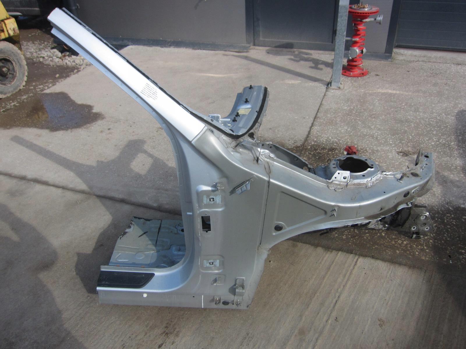 BMW X3 F25 N20 права передня чверть лонжерона