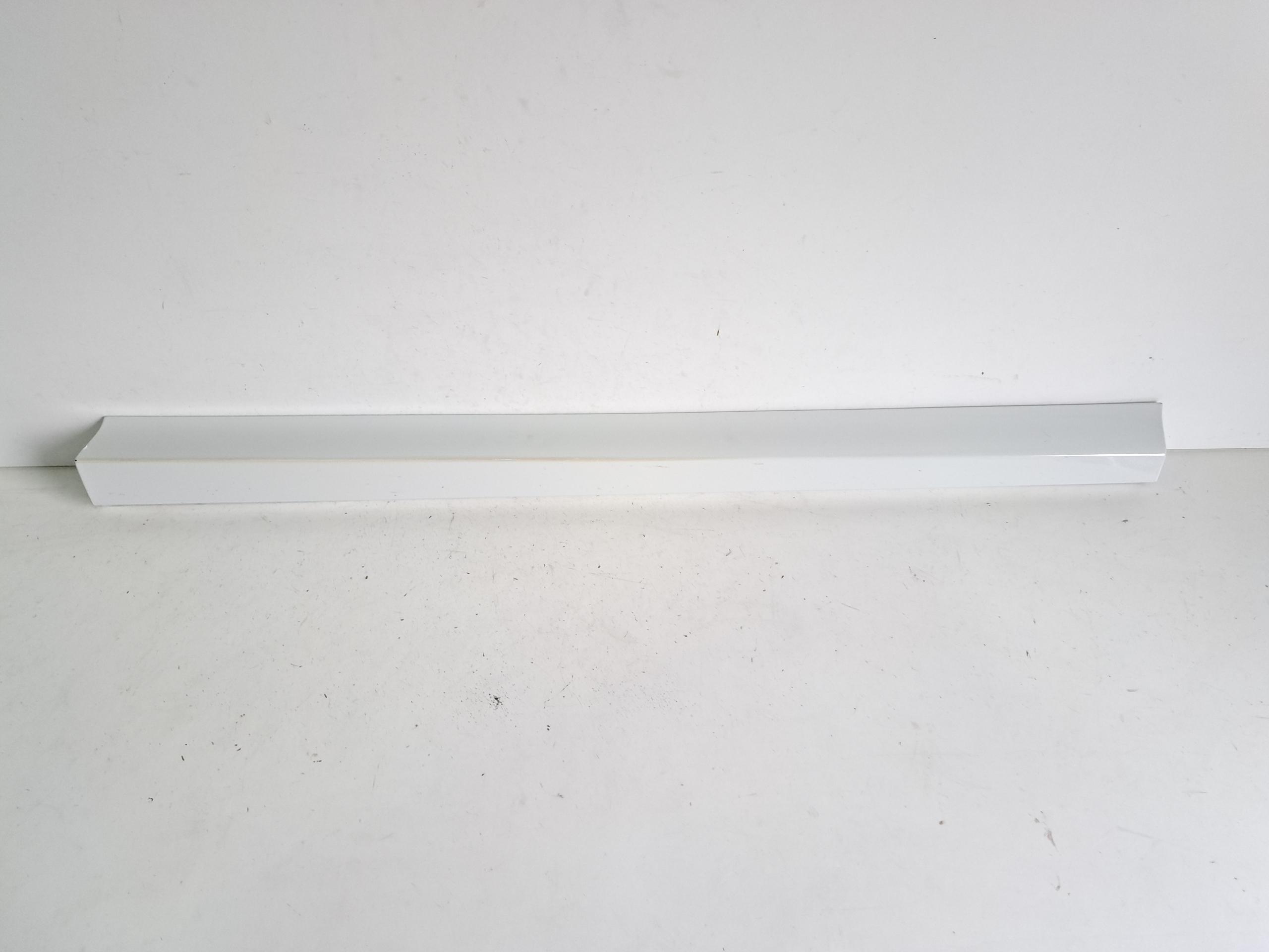 C8 - BMW X3 G01 X4 G02 молдинг двери M-пакет 8064796