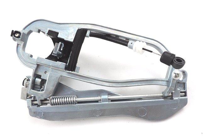 2050z-43 - BMW X5 E53 механизм кронштейн дверная ручка задняя левая