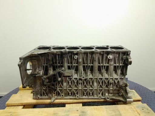 BMW X5 E70 3.0 D M57 235 л.с. БЛОК ДВИГАТЕЛЯ 7792821