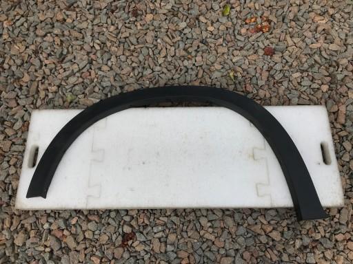 BMW X5 E70 ліва накладка на крило передня 2006-2010