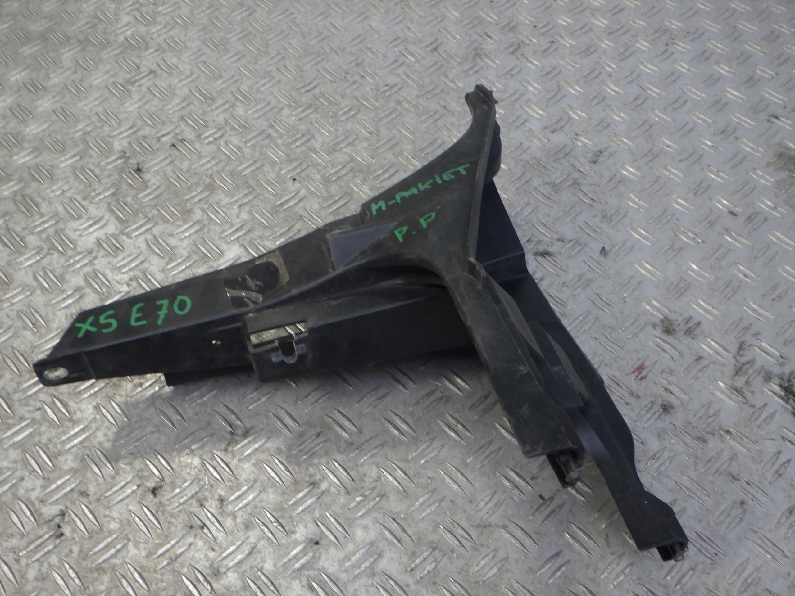 BMW X5 E70 кріплення крила Правий передній 7157984