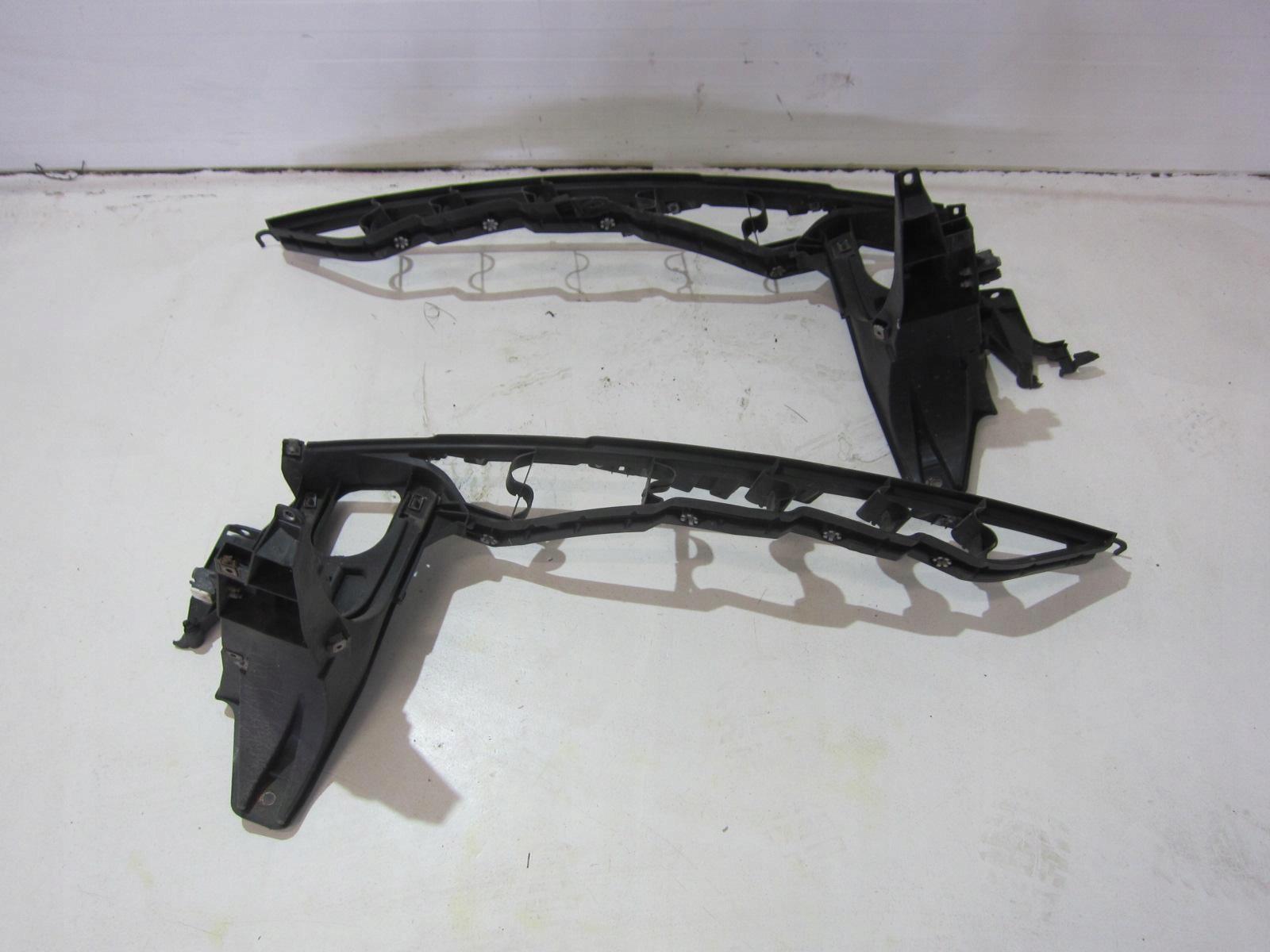 BMW X5 E70 цоколь кронштейн лампи