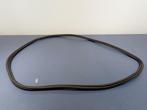 BMW X5 G05 уплотнение двери зд П 7428696