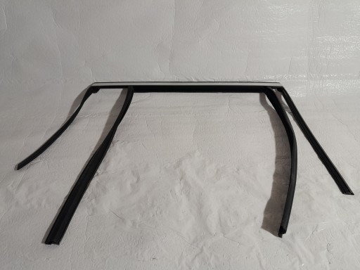 BMW X5 G05 ущільнювач скла двері п зд 7428690