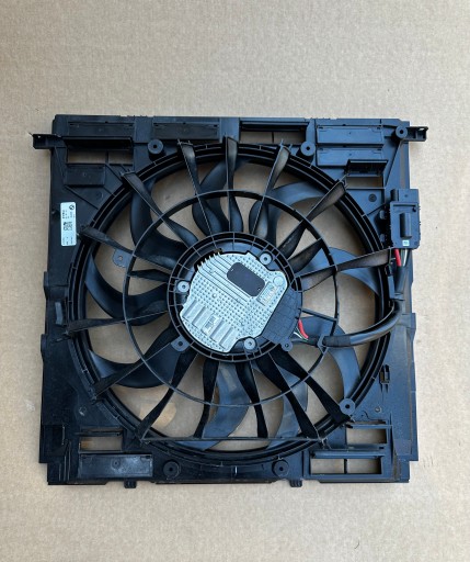 BMW X5 G05 X6 G06 G07 Вентилятор 4.0 5.0 org 8655762 в зборі