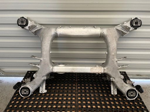 Bmw x5 g05 x6 g06 sled beam pladle задній 6894149