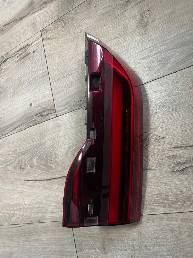 5A164A402 - BMW X7 G07 19-22 Задня лампа