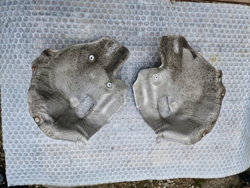 BMW G30 G31 алюмінієвий тепловий щит глушника 2шт. КПЛ. 7340823 7340824