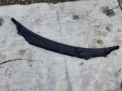 BMW u06 козырек 8491978