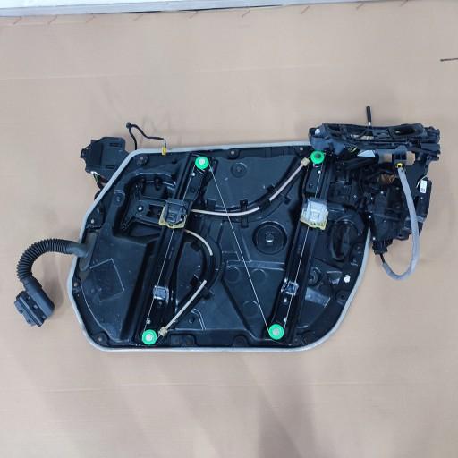 A2055405901 A2050047699 - Бекон звукоизоляция левой передней двери MERCEDES W205