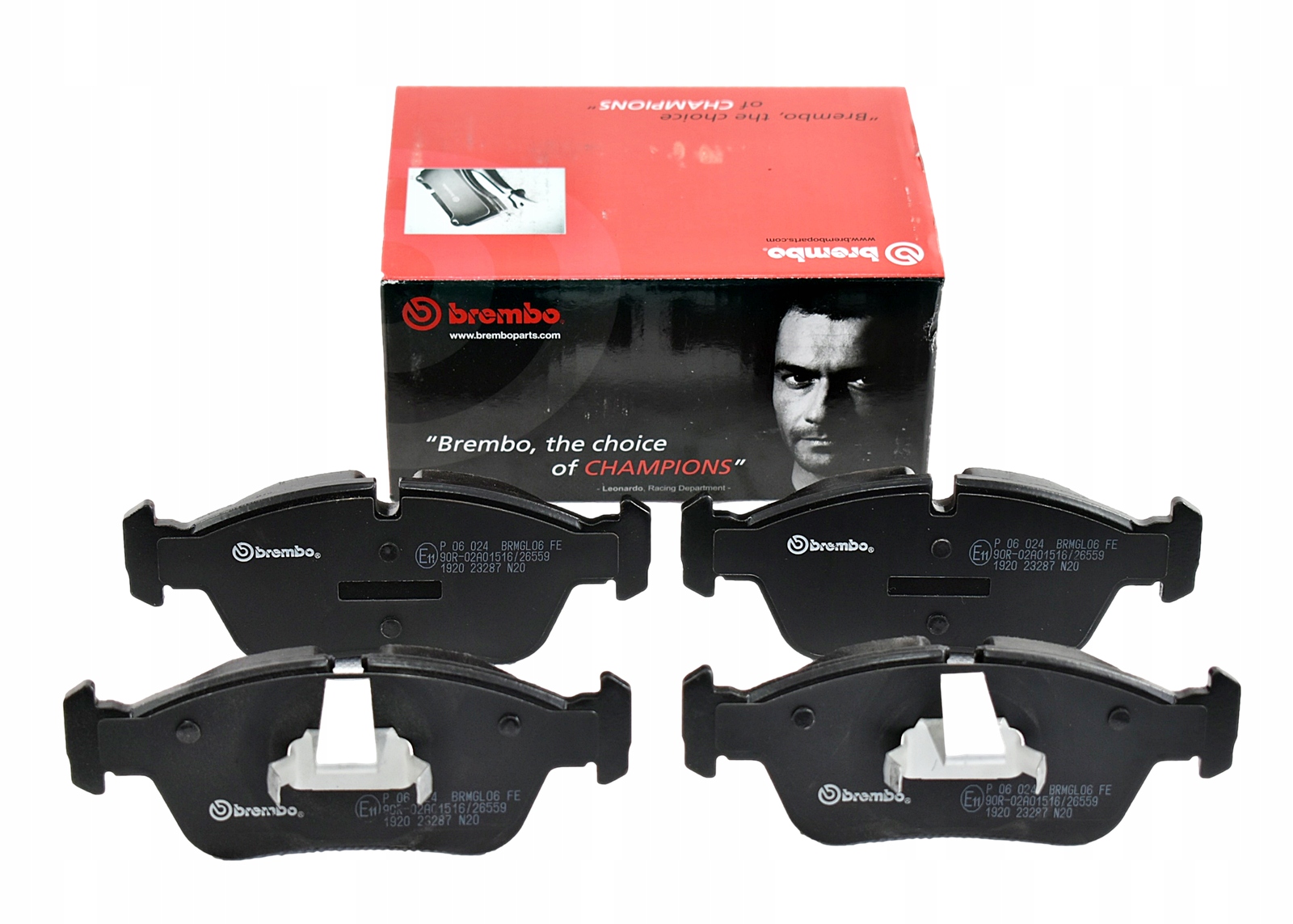 06 024 - BREMBO тормозные колодки ПД BMW 3 E46 318d 320D