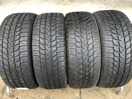 BRIDGESTONE BLIZZAK LM-25 205/45/17 run-flat BMW MINI